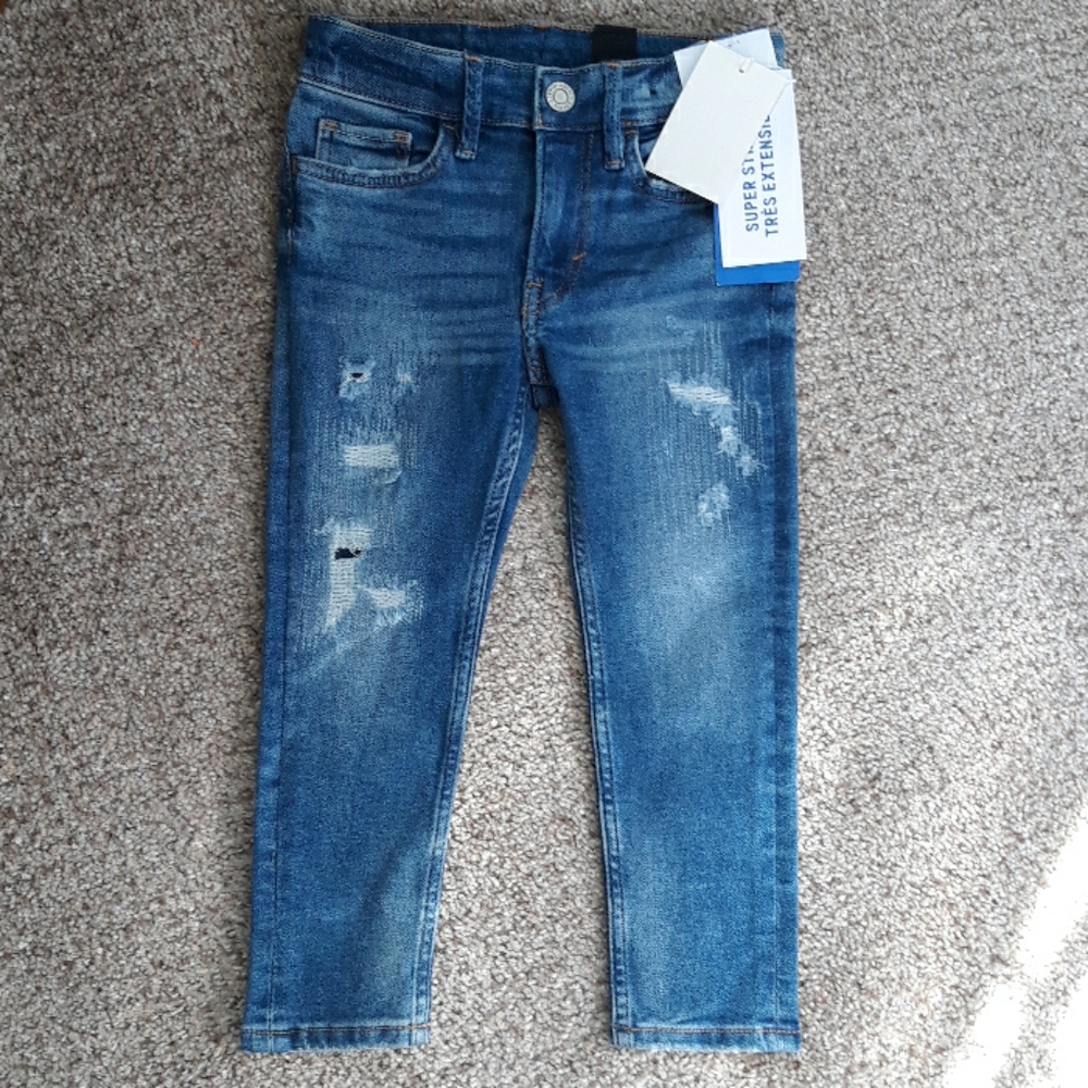 H&M